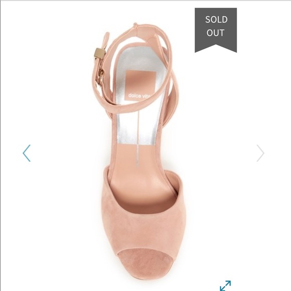 ✨HP✨{Dolce Vita} Suede Heels - Picture 4 of 8